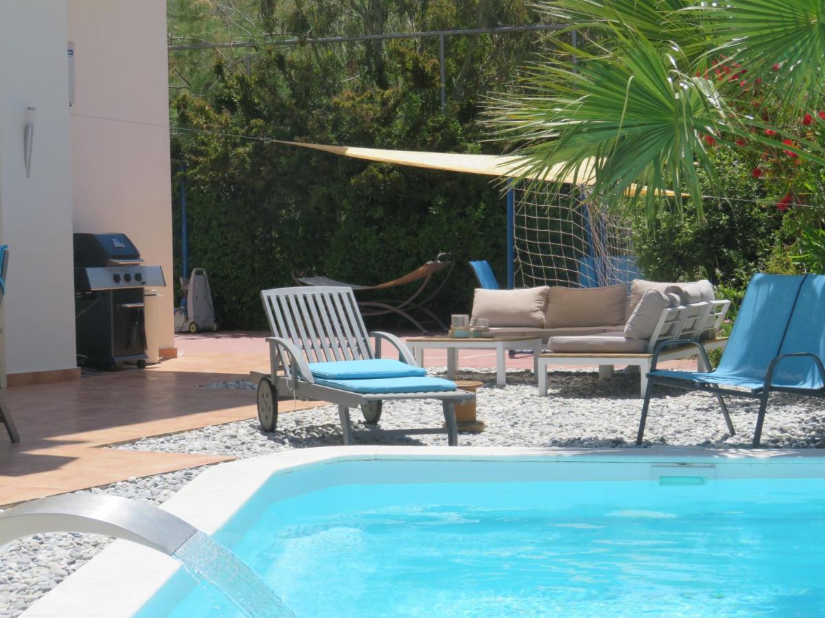 Thimari Sports & Spa With Private Pool And Jacuzzi سونيو المظهر الخارجي الصورة